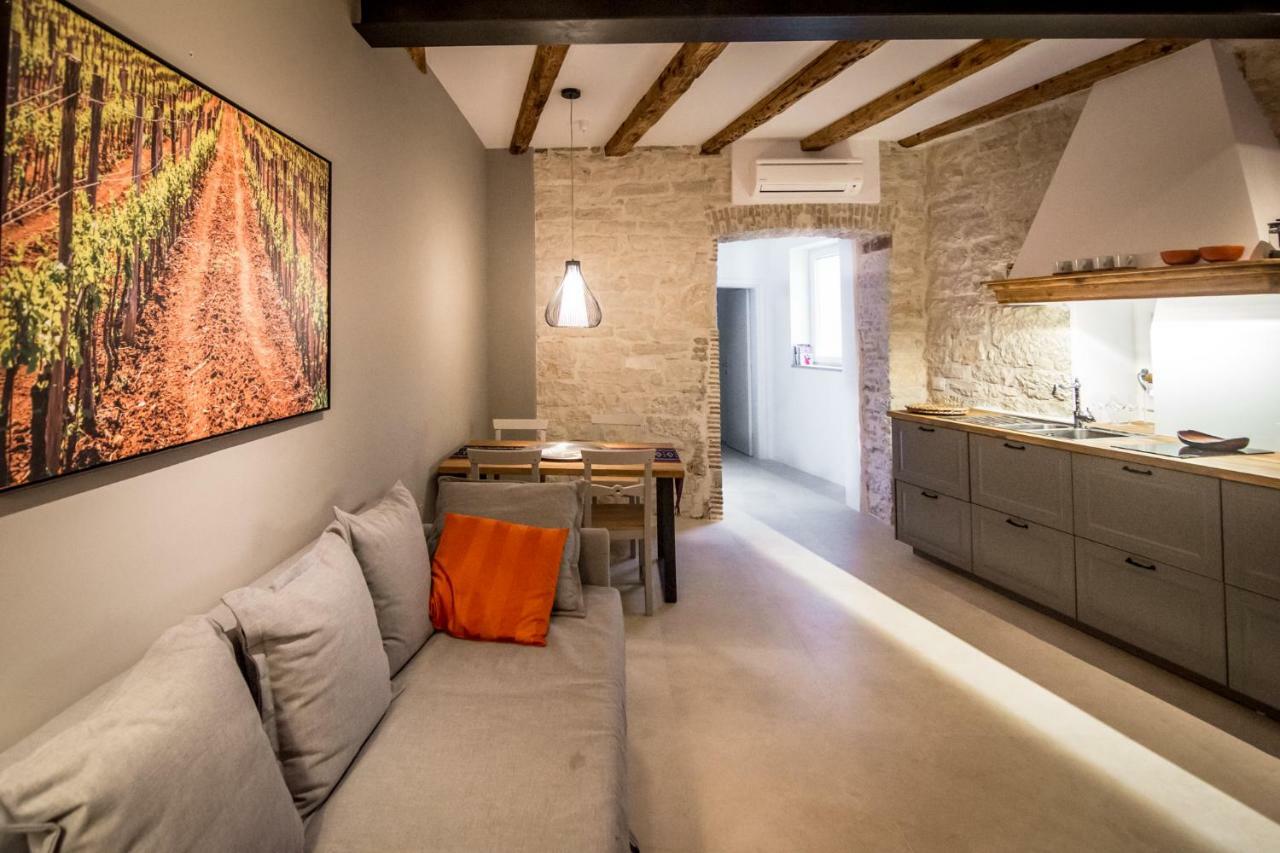 Terra Rossa Apartment Rovinj Exterior photo